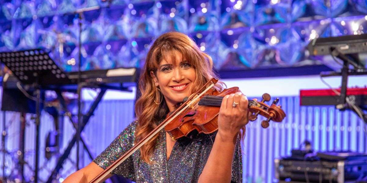 Karen Khochafian Mari : L'Amour en Coulisses de la Violoniste de N